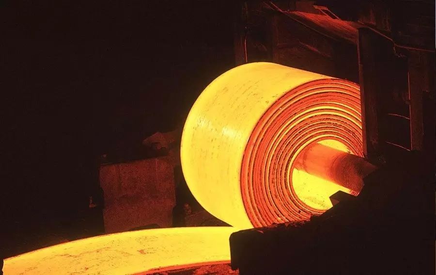 【要聞快遞】5只A股跌停，鋼鐵行業跌幅最大